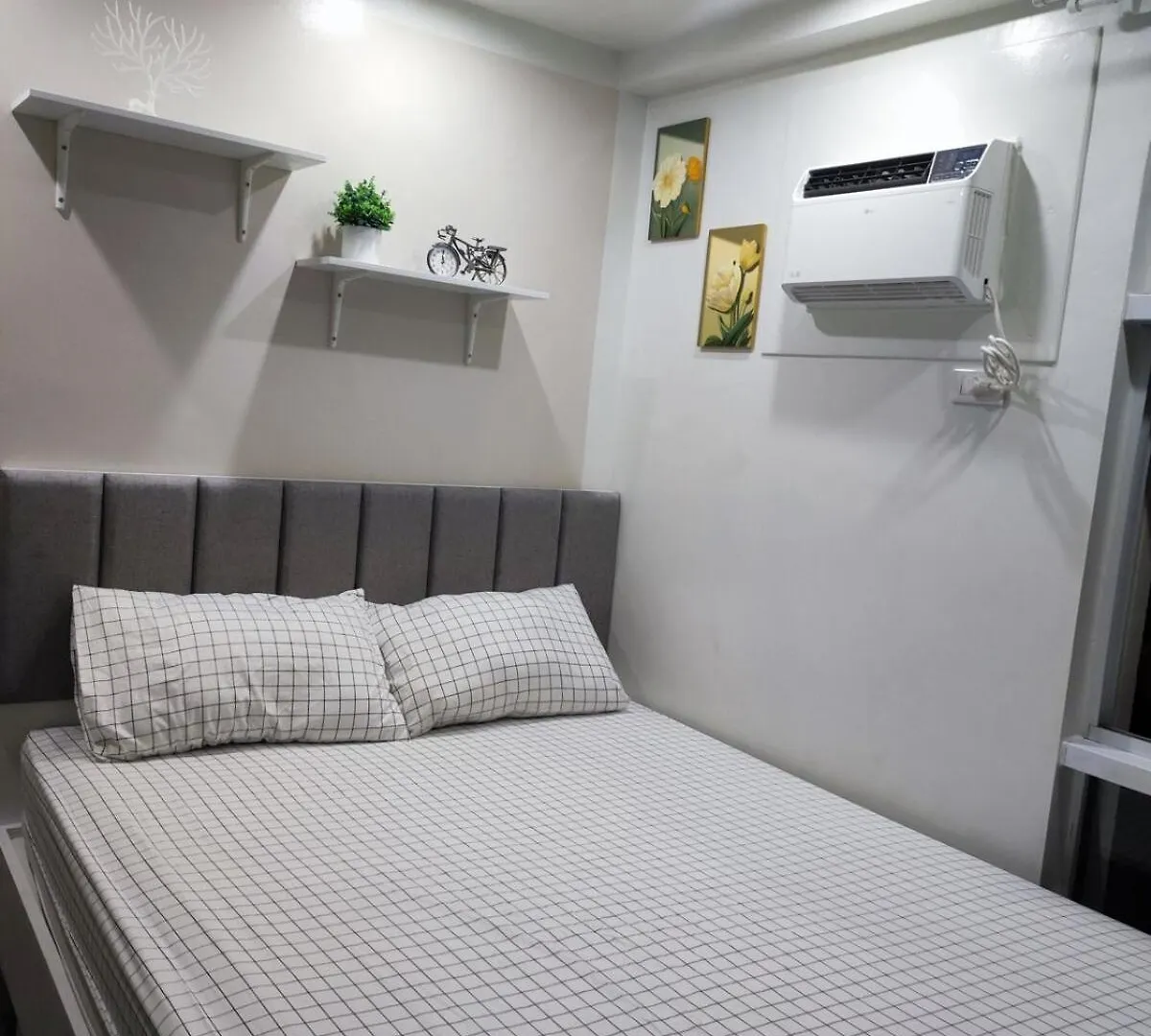 Two Bedroom - Presidio Lakefront Manila