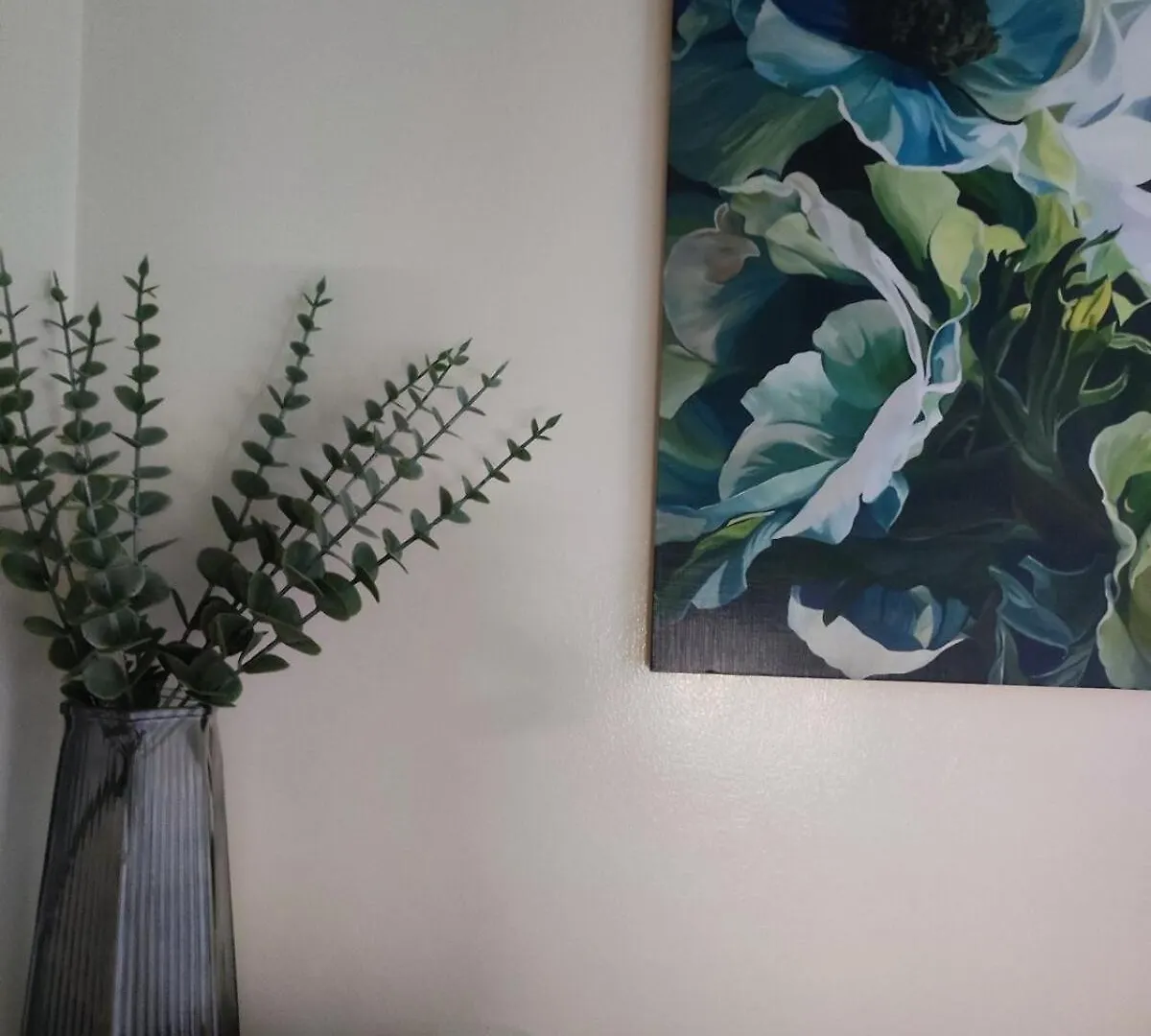 Two Bedroom - Presidio Lakefront Manila Apartment